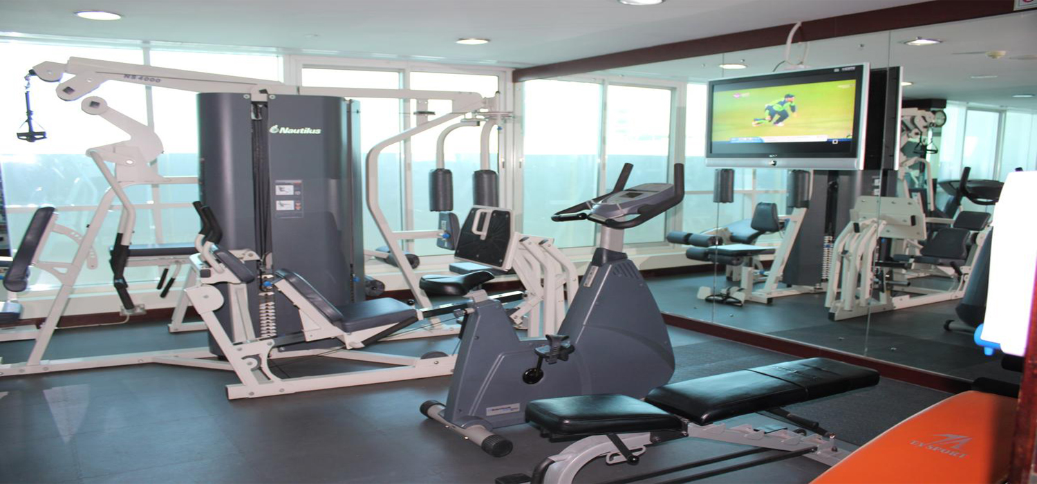 Gymnassium | Royal Ascot Hotel Apartment - Kirklees 2